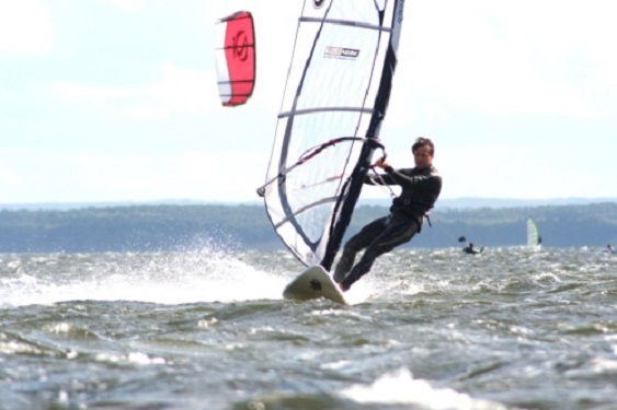OBOZY STUDENCKO-MŁODZIEŻOWE WINDSURFING